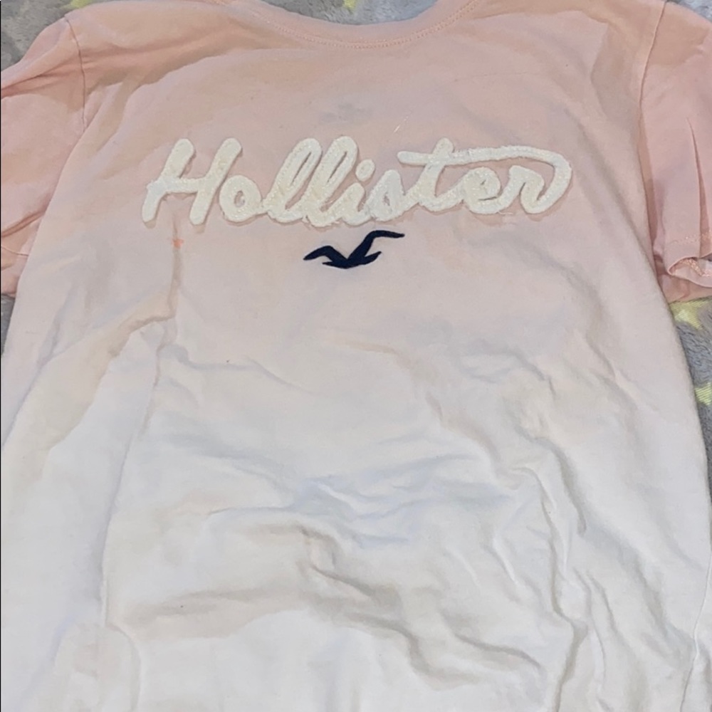 Pink Hollister Tshirt.